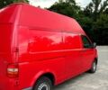 Красный Фольксваген Transporter, объемом двигателя 2.5 л и пробегом 322 тыс. км за 7200 $, фото 5 на Automoto.ua