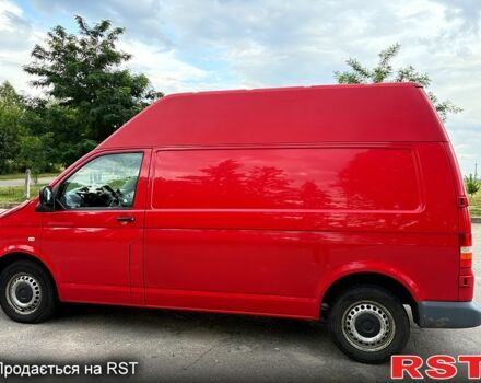 Красный Фольксваген Transporter, объемом двигателя 2.5 л и пробегом 322 тыс. км за 7200 $, фото 3 на Automoto.ua