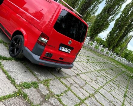 Красный Фольксваген Transporter, объемом двигателя 2 л и пробегом 330 тыс. км за 11500 $, фото 5 на Automoto.ua