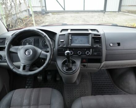 Червоний Фольксваген Transporter, об'ємом двигуна 2 л та пробігом 446 тис. км за 14100 $, фото 13 на Automoto.ua