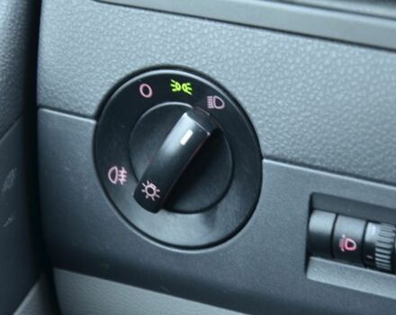 Червоний Фольксваген Transporter, об'ємом двигуна 2 л та пробігом 446 тис. км за 14100 $, фото 21 на Automoto.ua