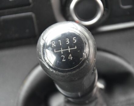 Червоний Фольксваген Transporter, об'ємом двигуна 2 л та пробігом 446 тис. км за 14100 $, фото 18 на Automoto.ua