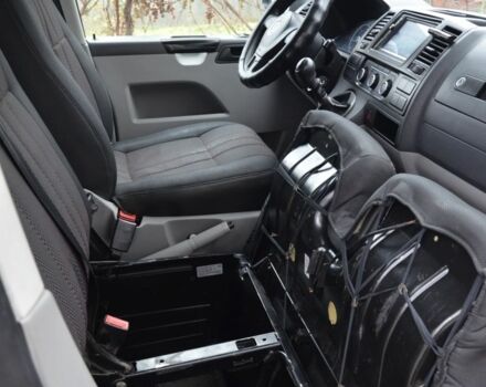 Червоний Фольксваген Transporter, об'ємом двигуна 2 л та пробігом 446 тис. км за 14100 $, фото 12 на Automoto.ua