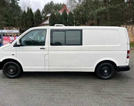 Красный Фольксваген Transporter, объемом двигателя 2 л и пробегом 240 тыс. км за 6063 $, фото 16 на Automoto.ua