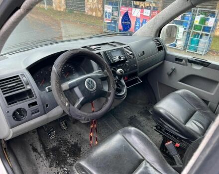 Красный Фольксваген Transporter, объемом двигателя 2 л и пробегом 240 тыс. км за 6063 $, фото 17 на Automoto.ua