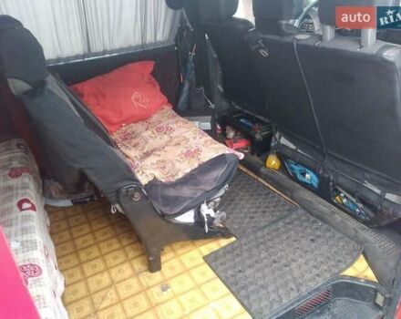 Красный Фольксваген Transporter, объемом двигателя 2 л и пробегом 50 тыс. км за 4500 $, фото 14 на Automoto.ua