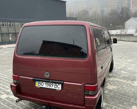 Красный Фольксваген Transporter, объемом двигателя 1.97 л и пробегом 300 тыс. км за 2999 $, фото 5 на Automoto.ua