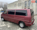 Красный Фольксваген Transporter, объемом двигателя 1.97 л и пробегом 300 тыс. км за 2999 $, фото 24 на Automoto.ua
