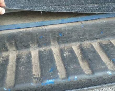 Червоний Фольксваген Transporter, об'ємом двигуна 2.4 л та пробігом 459 тис. км за 5200 $, фото 23 на Automoto.ua