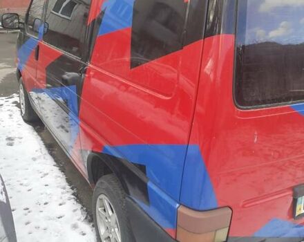 Красный Фольксваген Transporter, объемом двигателя 1.9 л и пробегом 340 тыс. км за 4100 $, фото 5 на Automoto.ua