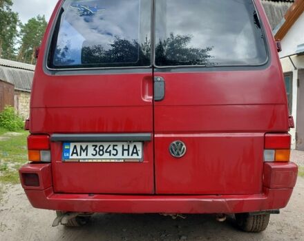 Красный Фольксваген Transporter, объемом двигателя 1.9 л и пробегом 400 тыс. км за 6400 $, фото 6 на Automoto.ua