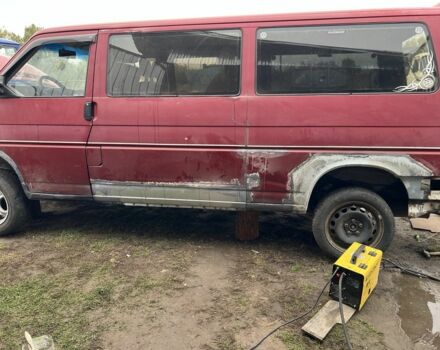 Красный Фольксваген Transporter, объемом двигателя 1.9 л и пробегом 390 тыс. км за 2900 $, фото 5 на Automoto.ua