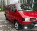 Красный Фольксваген Transporter, объемом двигателя 1.9 л и пробегом 350 тыс. км за 4650 $, фото 7 на Automoto.ua