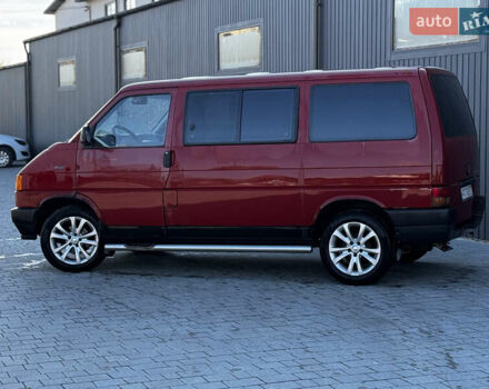 Красный Фольксваген Transporter, объемом двигателя 1.9 л и пробегом 324 тыс. км за 4500 $, фото 8 на Automoto.ua
