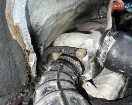 Красный Фольксваген Transporter, объемом двигателя 1.9 л и пробегом 350 тыс. км за 4650 $, фото 4 на Automoto.ua