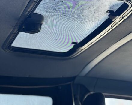 Красный Фольксваген Transporter, объемом двигателя 1.9 л и пробегом 324 тыс. км за 4500 $, фото 17 на Automoto.ua