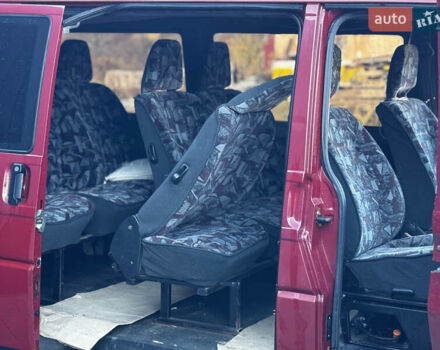 Красный Фольксваген Transporter, объемом двигателя 1.9 л и пробегом 324 тыс. км за 4500 $, фото 19 на Automoto.ua