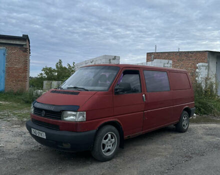 Красный Фольксваген Transporter, объемом двигателя 1.9 л и пробегом 340 тыс. км за 4100 $, фото 2 на Automoto.ua