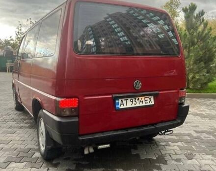 Красный Фольксваген Transporter, объемом двигателя 1.9 л и пробегом 350 тыс. км за 4650 $, фото 6 на Automoto.ua