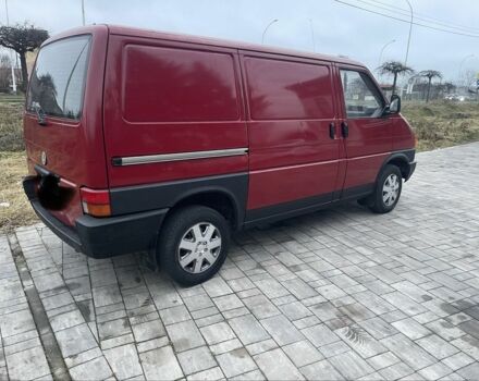 Червоний Фольксваген Transporter, об'ємом двигуна 2.4 л та пробігом 300 тис. км за 2750 $, фото 3 на Automoto.ua