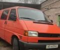 Красный Фольксваген Transporter, объемом двигателя 2.5 л и пробегом 580 тыс. км за 5200 $, фото 8 на Automoto.ua