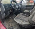 Красный Фольксваген Transporter, объемом двигателя 2 л и пробегом 560 тыс. км за 4200 $, фото 6 на Automoto.ua