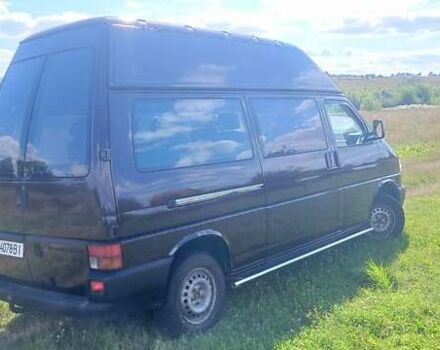 Красный Фольксваген Transporter, объемом двигателя 2.5 л и пробегом 280 тыс. км за 6000 $, фото 4 на Automoto.ua