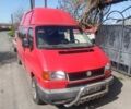 Красный Фольксваген Transporter, объемом двигателя 0 л и пробегом 300 тыс. км за 3044 $, фото 1 на Automoto.ua