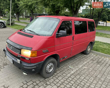 Червоний Фольксваген Transporter, об'ємом двигуна 2.46 л та пробігом 608 тис. км за 4599 $, фото 1 на Automoto.ua