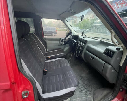 Червоний Фольксваген Transporter, об'ємом двигуна 2.46 л та пробігом 608 тис. км за 4599 $, фото 6 на Automoto.ua