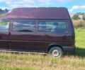 Красный Фольксваген Transporter, объемом двигателя 2.5 л и пробегом 280 тыс. км за 6000 $, фото 3 на Automoto.ua
