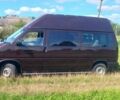 Красный Фольксваген Transporter, объемом двигателя 2.5 л и пробегом 280 тыс. км за 6000 $, фото 10 на Automoto.ua