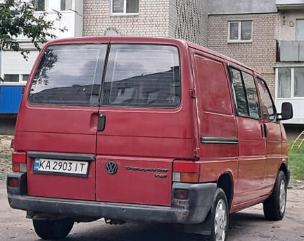 Красный Фольксваген Transporter, объемом двигателя 2.5 л и пробегом 460 тыс. км за 4400 $, фото 2 на Automoto.ua