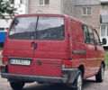 Красный Фольксваген Transporter, объемом двигателя 2.5 л и пробегом 460 тыс. км за 4400 $, фото 2 на Automoto.ua