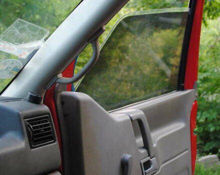 Красный Фольксваген Transporter, объемом двигателя 0 л и пробегом 608 тыс. км за 4300 $, фото 7 на Automoto.ua