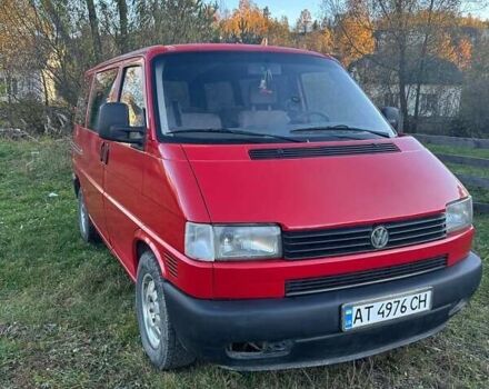Красный Фольксваген Transporter, объемом двигателя 2.4 л и пробегом 400 тыс. км за 4600 $, фото 14 на Automoto.ua