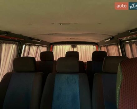 Красный Фольксваген Transporter, объемом двигателя 2.46 л и пробегом 350 тыс. км за 6900 $, фото 15 на Automoto.ua