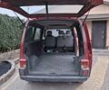 Красный Фольксваген Transporter, объемом двигателя 2.37 л и пробегом 368 тыс. км за 6000 $, фото 12 на Automoto.ua