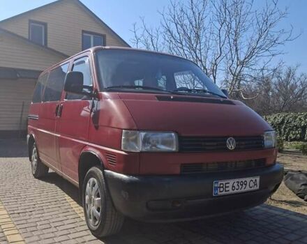 Красный Фольксваген Transporter, объемом двигателя 2.37 л и пробегом 368 тыс. км за 6000 $, фото 1 на Automoto.ua