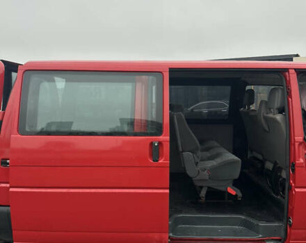 Красный Фольксваген Transporter, объемом двигателя 2.4 л и пробегом 400 тыс. км за 5500 $, фото 24 на Automoto.ua