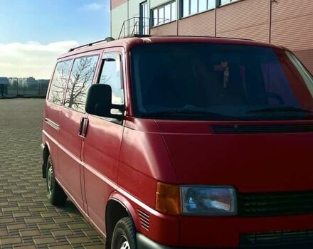 Красный Фольксваген Transporter, объемом двигателя 2.46 л и пробегом 350 тыс. км за 6900 $, фото 5 на Automoto.ua