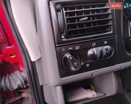 Червоний Фольксваген Transporter, об'ємом двигуна 2.46 л та пробігом 280 тис. км за 8600 $, фото 45 на Automoto.ua