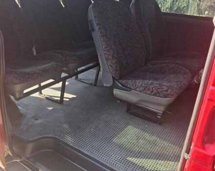 Красный Фольксваген Transporter, объемом двигателя 2.37 л и пробегом 368 тыс. км за 6000 $, фото 11 на Automoto.ua