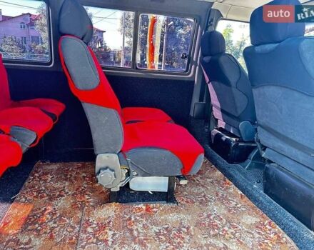 Красный Фольксваген Transporter, объемом двигателя 2.5 л и пробегом 200 тыс. км за 6900 $, фото 10 на Automoto.ua