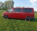 Красный Фольксваген Transporter, объемом двигателя 2.5 л и пробегом 400 тыс. км за 2699 $, фото 1 на Automoto.ua