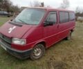 Красный Фольксваген Transporter, объемом двигателя 2.4 л и пробегом 250 тыс. км за 1800 $, фото 2 на Automoto.ua