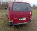 Красный Фольксваген Transporter, объемом двигателя 2.4 л и пробегом 250 тыс. км за 1800 $, фото 1 на Automoto.ua