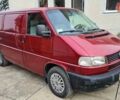 Красный Фольксваген Transporter, объемом двигателя 2.5 л и пробегом 206 тыс. км за 7400 $, фото 2 на Automoto.ua