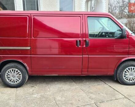 Красный Фольксваген Transporter, объемом двигателя 2.5 л и пробегом 206 тыс. км за 7290 $, фото 3 на Automoto.ua