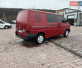 Красный Фольксваген Transporter, объемом двигателя 2.5 л и пробегом 420 тыс. км за 5950 $, фото 8 на Automoto.ua